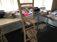 Winkelinventaris en baby/kleuterbenodigheden - afbeelding 3 van  15