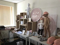 Winkelinventaris en baby/kleuterbenodigheden - afbeelding 10 van  15