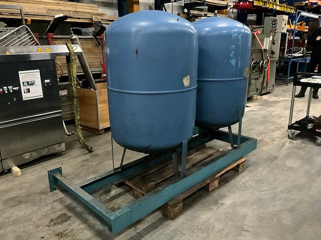 Winkelmann & pannhoff reflex 500 dubbele skid gemonteerde buffertanks - afbeelding 1 van  5