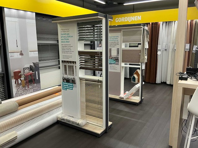 Winkelmeubel (3x) - afbeelding 1 van  6