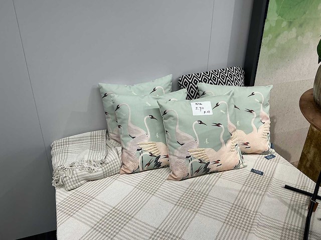 Winkelmeubel met decoratie - afbeelding 4 van  5