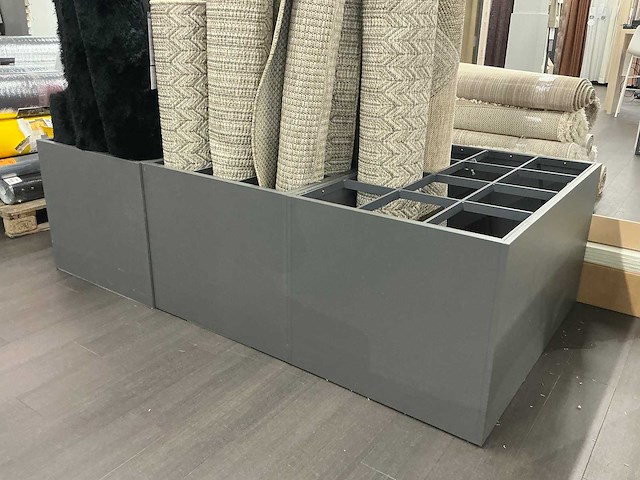 Winkelmeubel voor vloerkleden (4x) - afbeelding 1 van  4