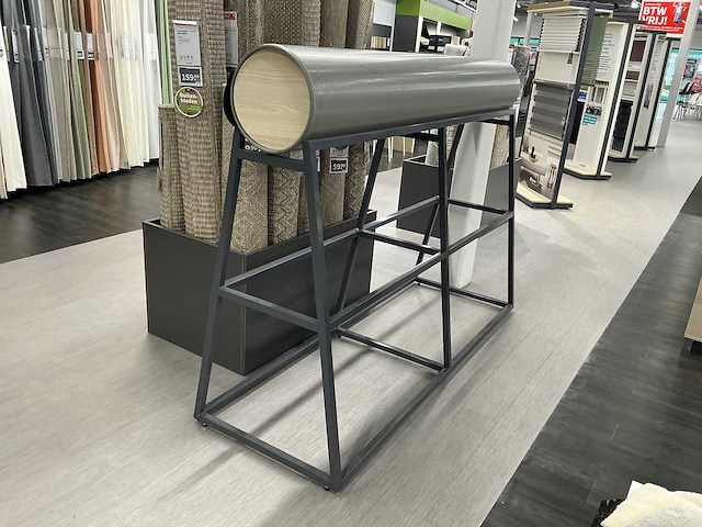 Winkelmeubel - afbeelding 1 van  3