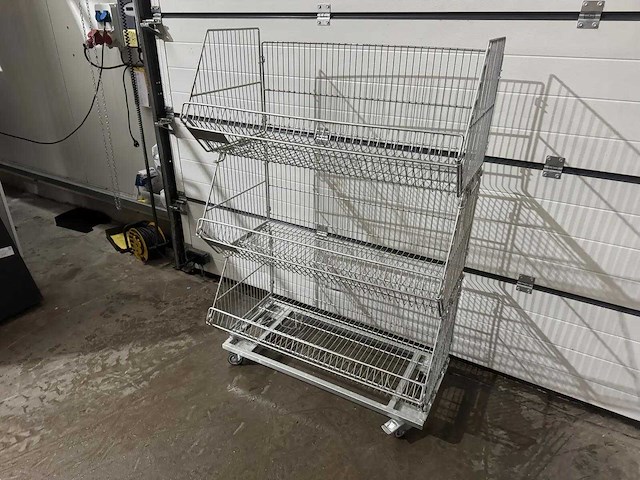 Winkelpresentatie wagen - afbeelding 1 van  3