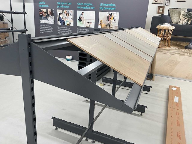 Winkelrek met laminaat samples - afbeelding 4 van  6