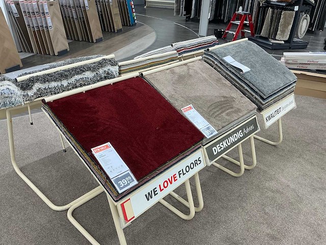 Winkelrek met tapijt samples (16x) - afbeelding 7 van  8