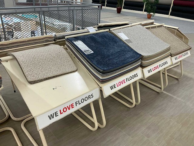 Winkelrek met tapijt samples (33x) - afbeelding 6 van  9