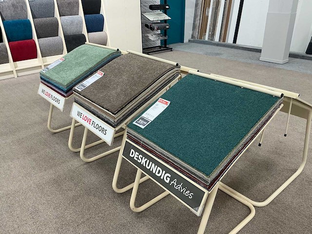 Winkelrek met tapijt samples (42x) - afbeelding 9 van  11