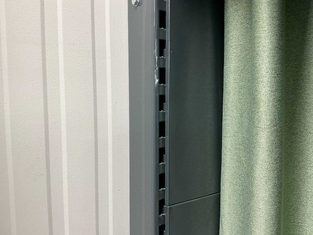 Winkelstelling met gordijnsamples - afbeelding 3 van  7