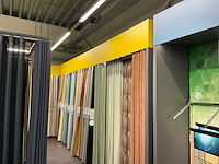 Winkelstelling met raamdecoratie samples, 16 meter - afbeelding 4 van  7