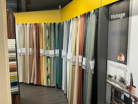 Winkelstelling met raamdecoratie samples - afbeelding 2 van  6