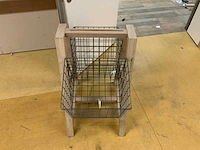 Winkelstelling met stortmanden