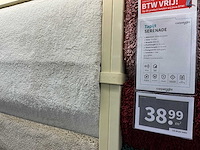 Winkelstelling met tapijt samples - afbeelding 4 van  4