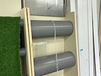 Winkelstelling met tapijt samples - afbeelding 4 van  5