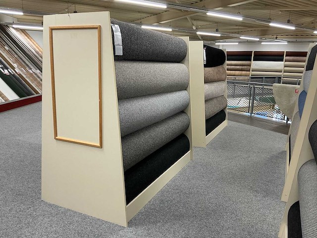 Winkelstelling met tapijtsamples (5x) - afbeelding 7 van  8