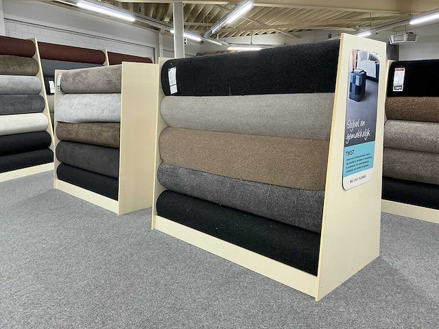 Winkelstelling met tapijtsamples (5x) - afbeelding 8 van  8