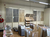 Winkelstelling met vloer samples - afbeelding 1 van  9