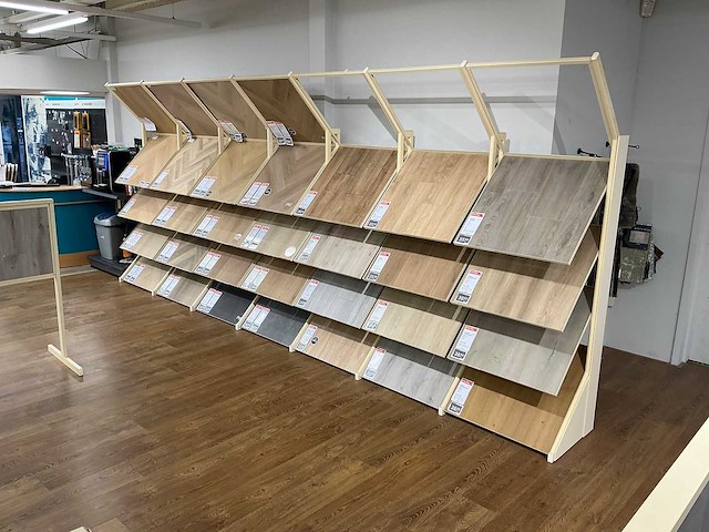 Winkelstelling met vloer samples - afbeelding 1 van  4