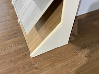 Winkelstelling met vloer samples - afbeelding 4 van  4