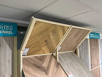 Winkelstelling met vloer samples - afbeelding 5 van  7