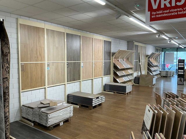 Winkelstelling met vloer samples - afbeelding 1 van  7