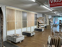 Winkelstelling met vloer samples - afbeelding 1 van  7