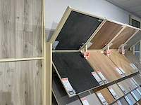 Winkelstelling met vloer samples - afbeelding 7 van  7