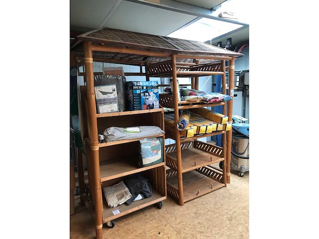 Winkelstelling overige winkel inventaris - afbeelding 2 van  3