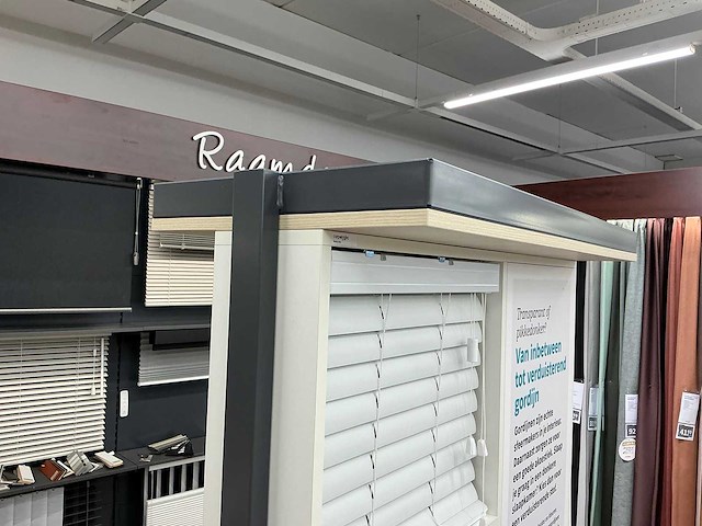 Winkelstelling raamdecoratie (3x) - afbeelding 6 van  6