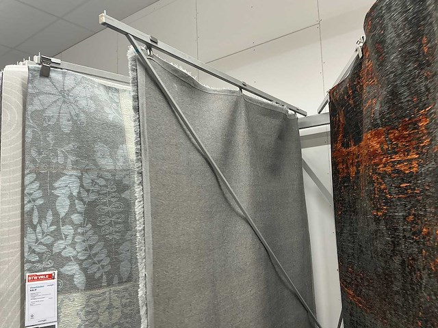 Winkelstelling voor vloerkleden (2x) - afbeelding 2 van  8