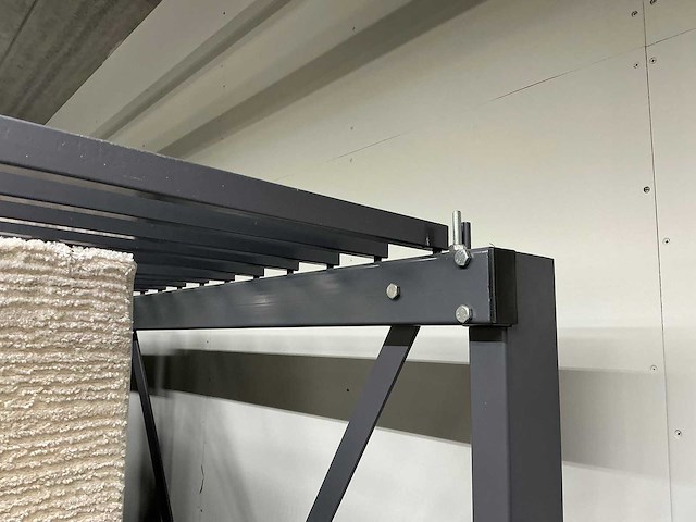 Winkelstelling voor vloerkleden - afbeelding 3 van  7