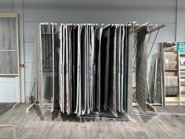 Winkelstelling voor vloerkleden - afbeelding 2 van  8