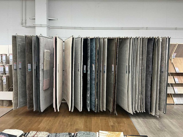 Winkelstelling voor vloerkleden - afbeelding 2 van  7