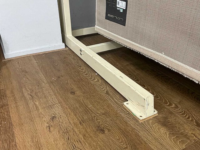 Winkelstelling voor vloerkleden - afbeelding 4 van  7