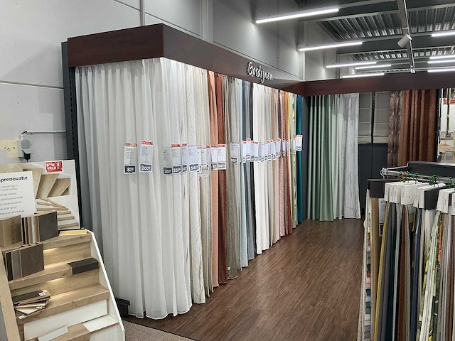 Winkelstelling - afbeelding 1 van  9