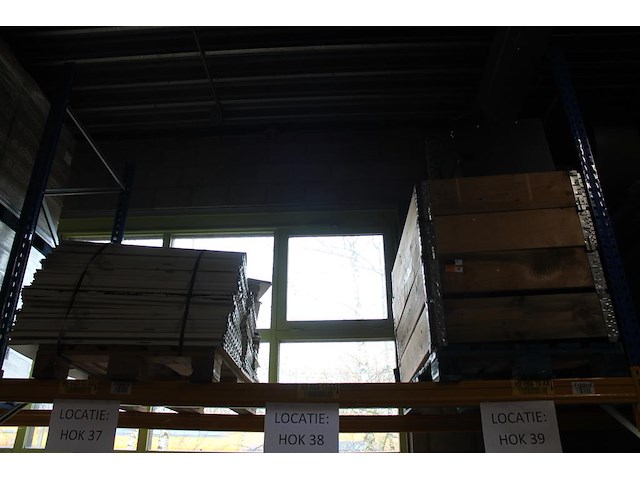 Winkelstellingen in diverse uitvoeringen op 13 pallets. - afbeelding 4 van  9