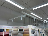 Winkelverlichting 100 meter rails met ledbalken en 18 spots - afbeelding 3 van  5