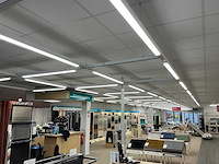 Winkelverlichting 100 meter rails met ledbalken en 22 spots