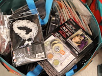 Winkelvoorraad halloween producten in 36 shopper tassen, in zeer brede variatie. - afbeelding 10 van  11