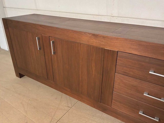 Winston dressoir - afbeelding 8 van  17