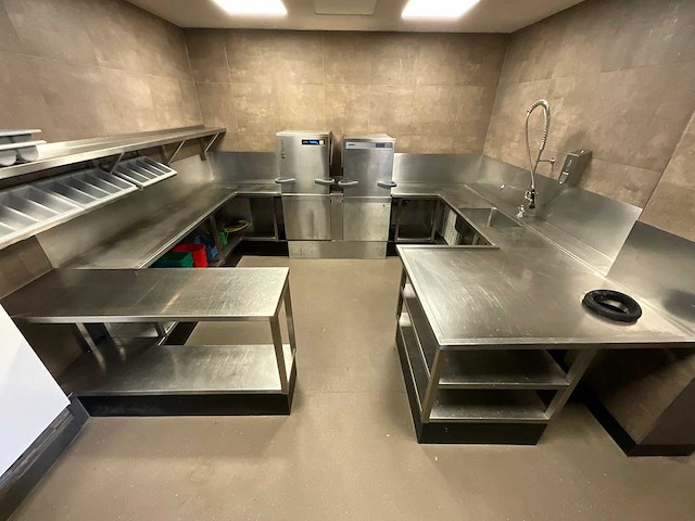 Winterhalter - complete spoelkeuken (combinatiekavel 17 t/m 22) - afbeelding 1 van  4