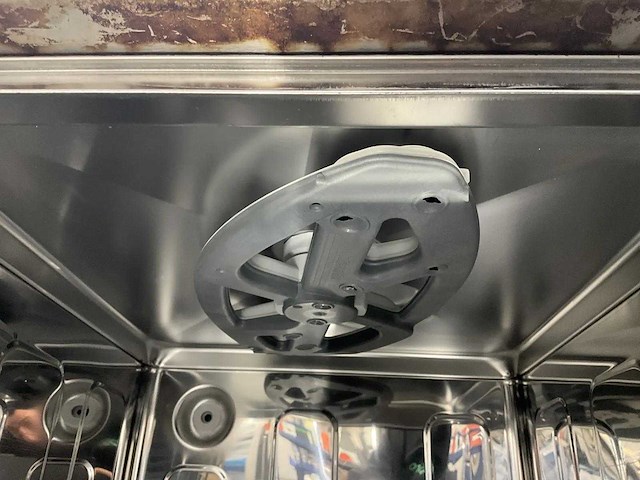 Winterhalter - glazenspoelmachine - afbeelding 7 van  8