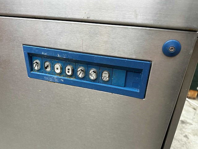 Winterhalter - gr 64 - korvenvaatwasmachine - afbeelding 2 van  6