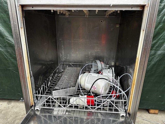 Winterhalter - gr 64 - korvenvaatwasmachine - afbeelding 4 van  6