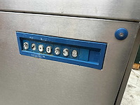 Winterhalter - gr 64 - korvenvaatwasmachine - afbeelding 2 van  4