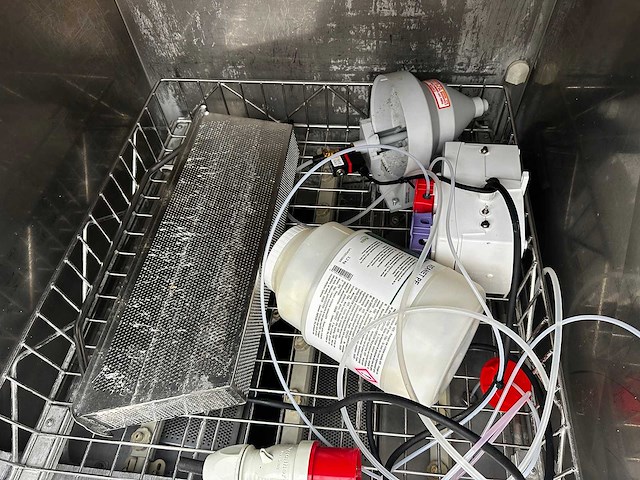 Winterhalter - gr 64 - korvenvaatwasmachine - afbeelding 4 van  4