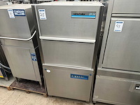 Winterhalter - gr 64 - korvenvaatwasmachine - afbeelding 1 van  8