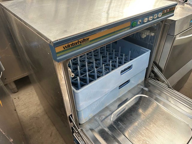 Winterhalter - gs 15 - korvenvaatwasmachine - afbeelding 8 van  10