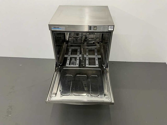 Winterhalter - gs 302 - korvenvaatwasmachine - afbeelding 3 van  4