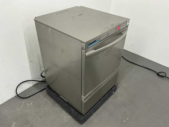 Winterhalter - gs 315 - korvenvaatwasmachine - afbeelding 4 van  7
